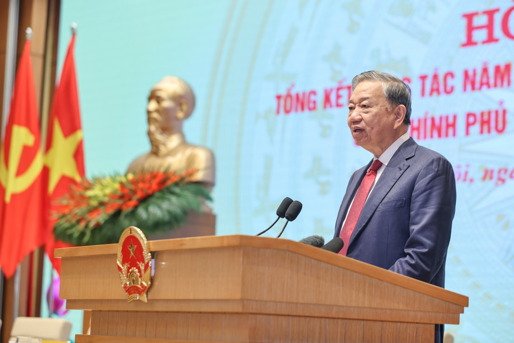 Phát biểu chỉ đạo của Tổng Bí thư Tô Lâm tại Hội nghị toàn quốc Chính phủ và chính quyền địa phương- Ảnh 3.
Tổng Bí thư Tô Lâm định hướng 7 nhiệm vụ trọng tâm trong thời gian tới (Ảnh VGP/Nhật Bắc)