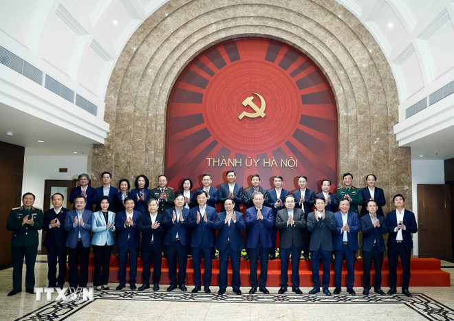 Tổng Bí thư Tô Lâm, Thủ tướng Phạm Minh Chính, Chủ tịch Quốc hội Trần Thanh Mẫn và các đại biểu (Ảnh: Thống Nhất/TTXVN)