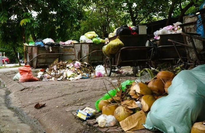 Rác thải ứ đọng tại nhiều phường, xã (Ảnh: TL)