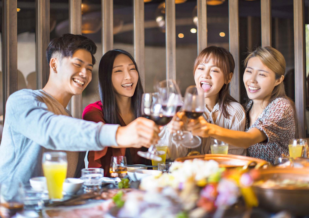 Bổ sung năng lượng trước khi uống rượu bia (Ảnh: Sưu tầm)