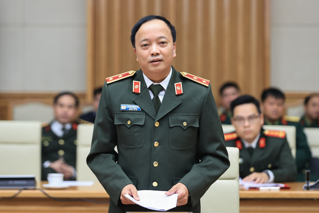 Thứ trưởng Bộ Công An Đặng Hồng Đức phát biểu tại Hội nghị (Ảnh: VGP/Nhật Bắc)