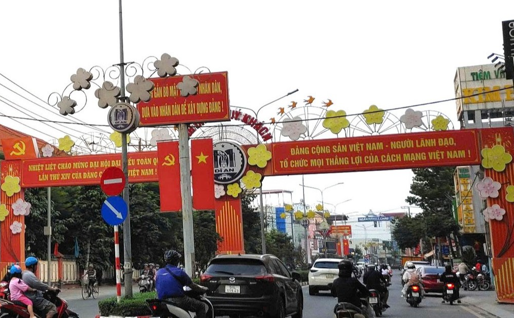 Người dân TP. Hồ Chí Minh kỳ vọng vào những định hướng lớn của Đảng để đất nước ngày càng phát triển giàu mạnh (Ảnh: TL)