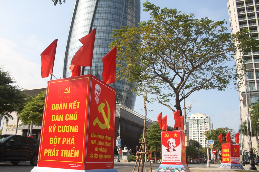 Trước Trung tâm hành chính TP. Đà Nẵng (Ảnh: TL)