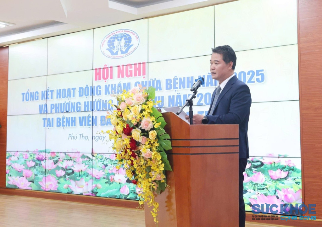 BS. CKII Lê Đình Thanh Sơn – Giám đốc Bệnh viện Đa khoa tỉnh Phú Thọ phát biểu tại hội nghị tổng kết công tác Y tế năm 2025 ( ảnh: ĐT)