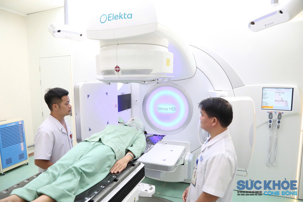 Hệ thống trang thiết bị Y tế hiện đại phục vụ chăm sóc sức khỏe nhân dân ( ảnh: ĐT)