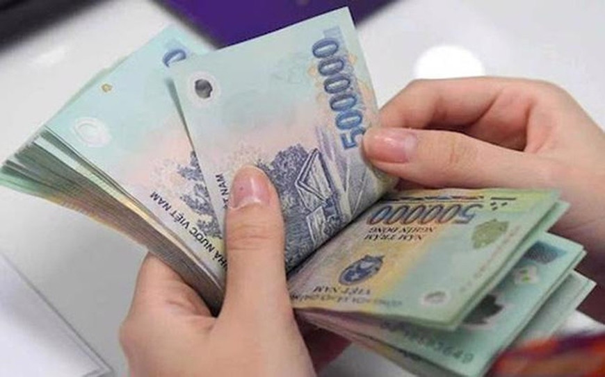 Mức lương tối thiểu vùng được tăng lên, kéo theo nhiều quyền lợi khác đối với người lao động (Ảnh minh hoạ)