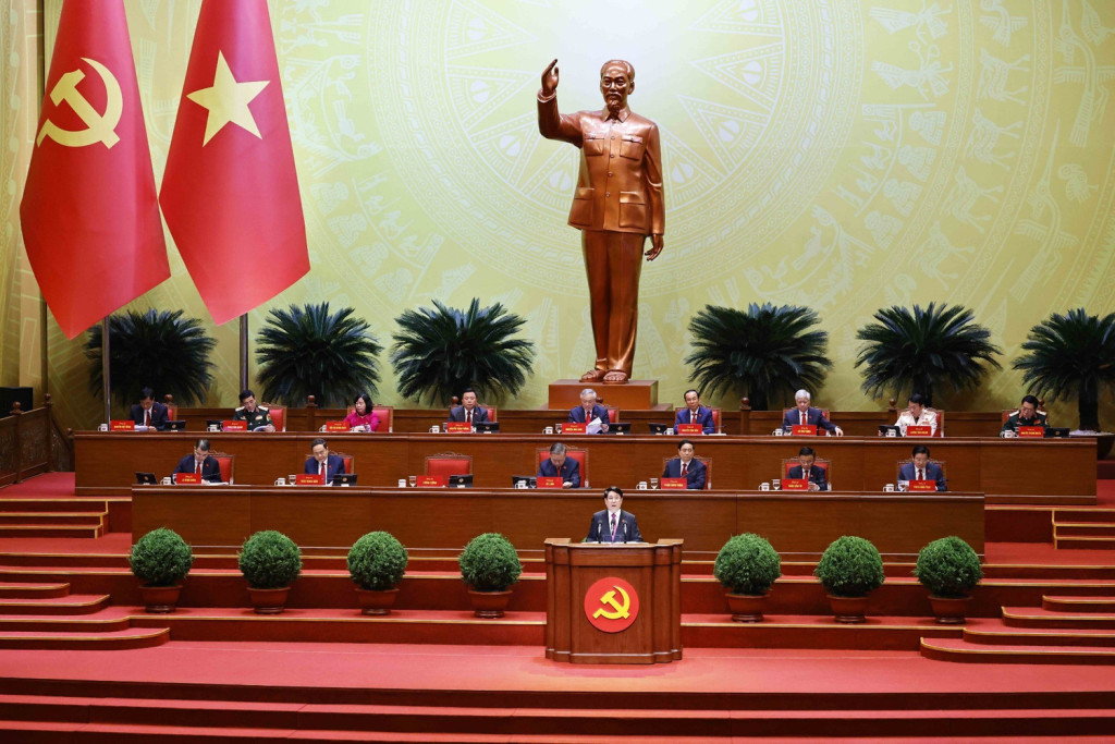 Đồng chí Lương Cường, Ủy viên Bộ Chính trị, Chủ tịch nước trình bày Diễn văn khai mạc Đại hội (Ảnh: TTXVN)