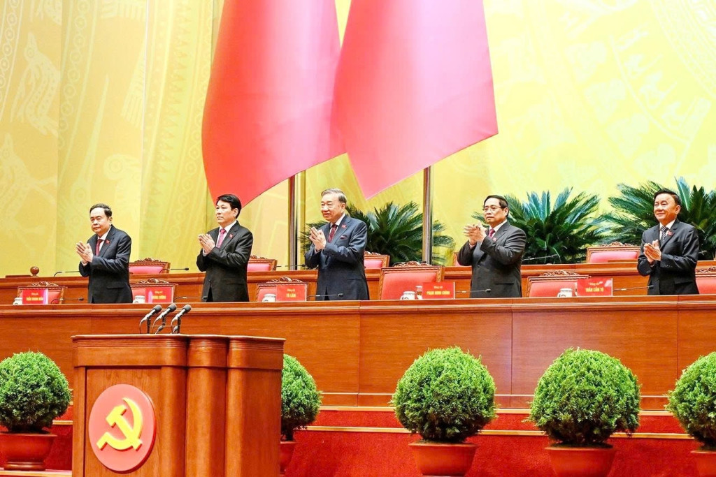 Các đồng chí lãnh đạo chủ chốt của Đảng, Nhà nước chủ trì phiên họp trù bị Đại hội XIV của Đảng