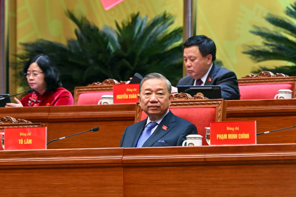 Tổng Bí thư Tô Lâm dự phiên thảo luận tại hội trường sáng 21/1 (Ảnh: daihoidangtoanquoc.vn)