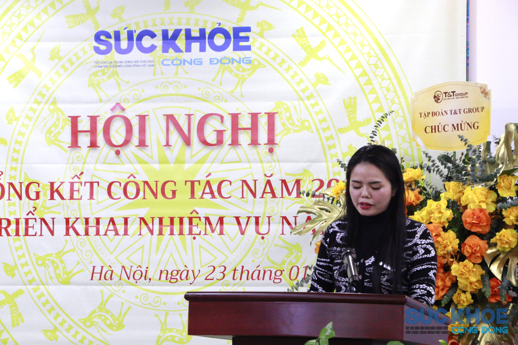 Đại diện lãnh đạo ban điện tử tham luận tại Hội nghị 