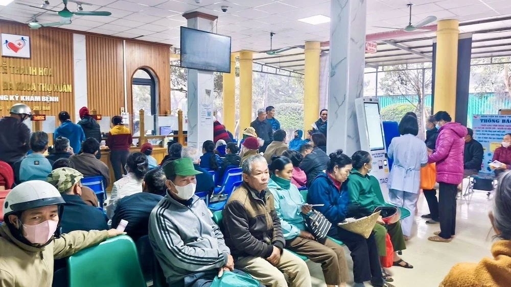 Bệnh viện Đa khoa Thọ Xuân duy trì hoạt động 15 phòng khám chuyên khoa, được trang bị hệ thống máy móc, thiết bị y tế hiện đại, đáp ứng tốt nhu cầu khám chữa bệnh đa dạng của người dân