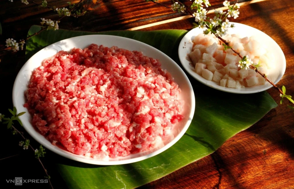 Nguyên liệu làm chả quế tại nhà (Ảnh: Sưu tầm)