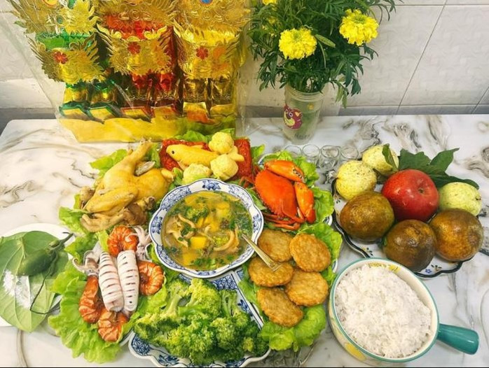 Mâm cỗ cúng ông Táo nhà chị Bình Trần