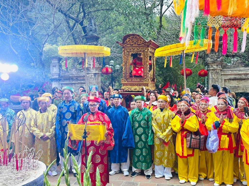 hoi-den-gion
