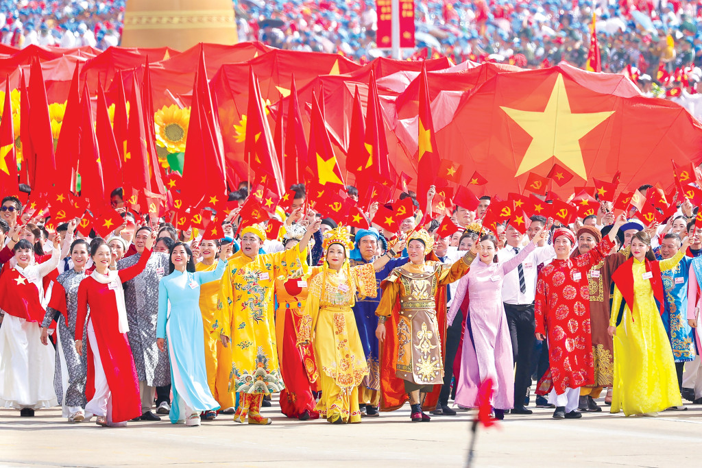 Khối diễu hành ngành văn hóa, thể thao tại Lễ kỷ niệm, diễu binh, diễu hành 80 năm Cách mạng tháng Tám thành công và Quốc khánh 2/9 (Ảnh: Nhật Bắc)