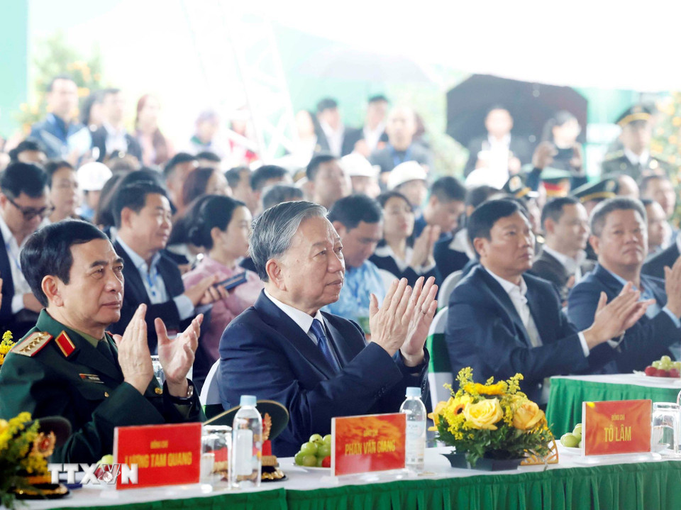 Tổng Bí thư Tô Lâm dự Lễ phát động “Tết trồng cây đời đời nhớ ơn Bác Hồ” Xuân Bính Ngọ 2026 (Ảnh: TTXVN)