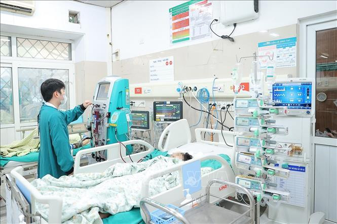 Trong những ngày Tết, Bệnh viện Bạch Mai chuẩn bị tối đa từ nhân lực, trang thiết bị, thuốc men đến các phương án dự phòng... (Ảnh: Minh Quyết/TTXVN)