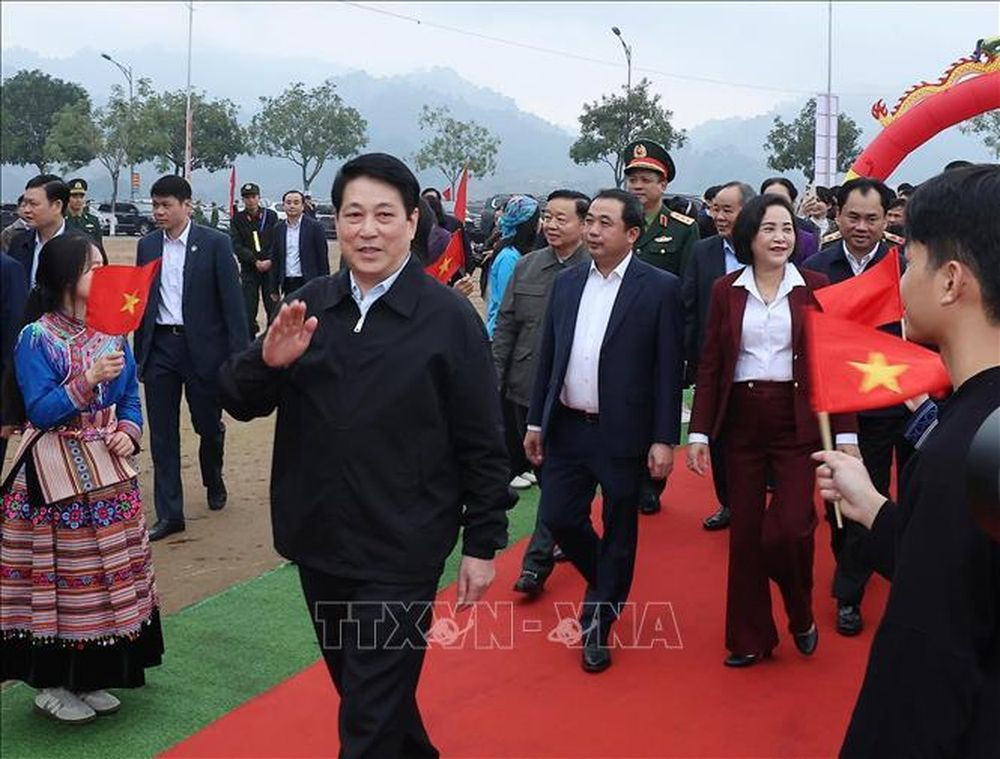 Chủ tịch nước Lương Cường dự Lễ phát động “Tết trồng cây đời đời nhớ ơn Bác Hồ” (Ảnh: Lâm Khánh/TTXVN)