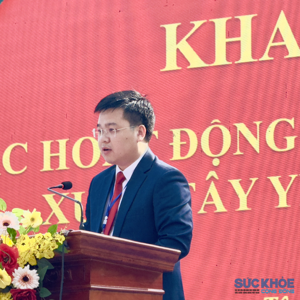 Đồng chí Nguyễn Xuân Thắng – Phó Bí thư Đảng ủy, Chủ tịch UBND xã Tây Yên Tử phát biểu khai mạc chuỗi hoạt động Xuân 2026.