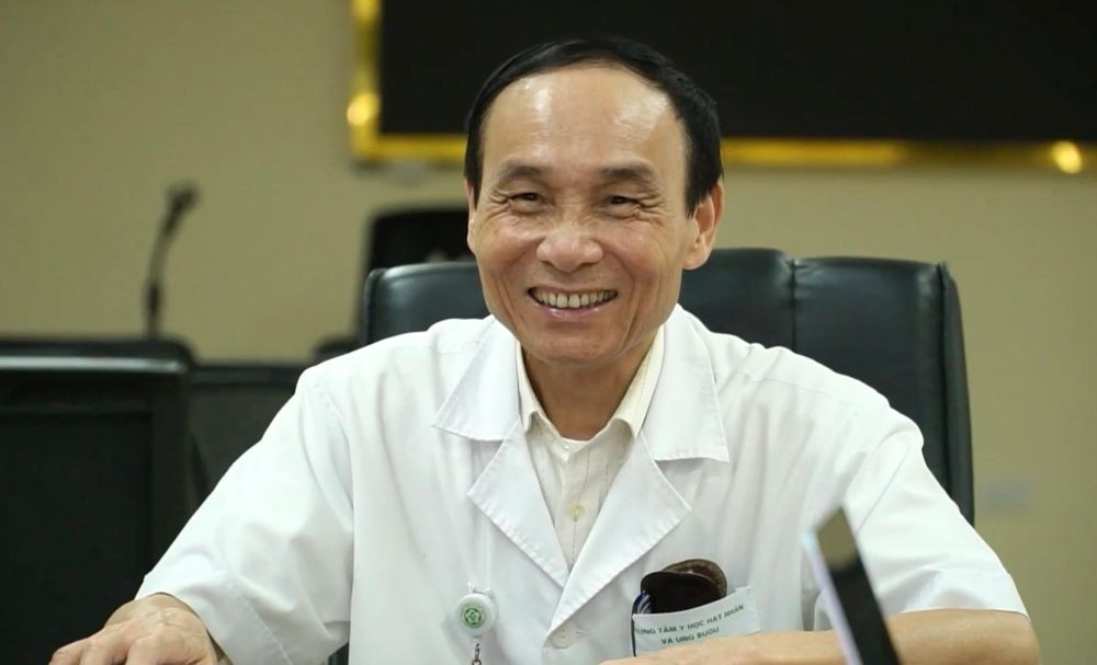 GS Mai Trọng Khoa, nguyên Phó giám đốc Bệnh viện Bạch Mai, nguyên Giám đốc Trung tâm Y học hạt nhân và Ung bướu (Ảnh: BVCC)