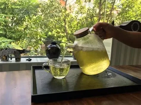 Trời lạnh, một tách trà phù hợp không chỉ giữ ấm mà còn hỗ trợ tăng cường sức đề kháng. (Ảnh: Sưu tầm)