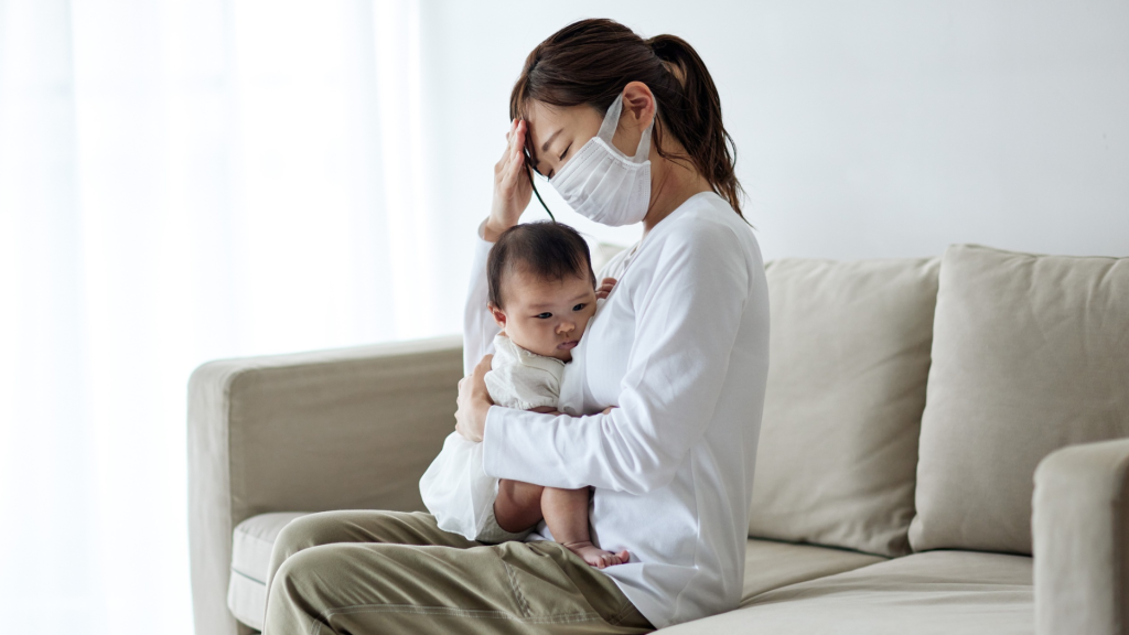 Virus cú không tồn tại trong sữa mẹ (Ảnh: Sưu tầm)