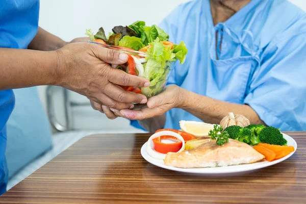 Thực đơn giàu vitamin và khoáng chất (Ảnh: sưu tầm)
