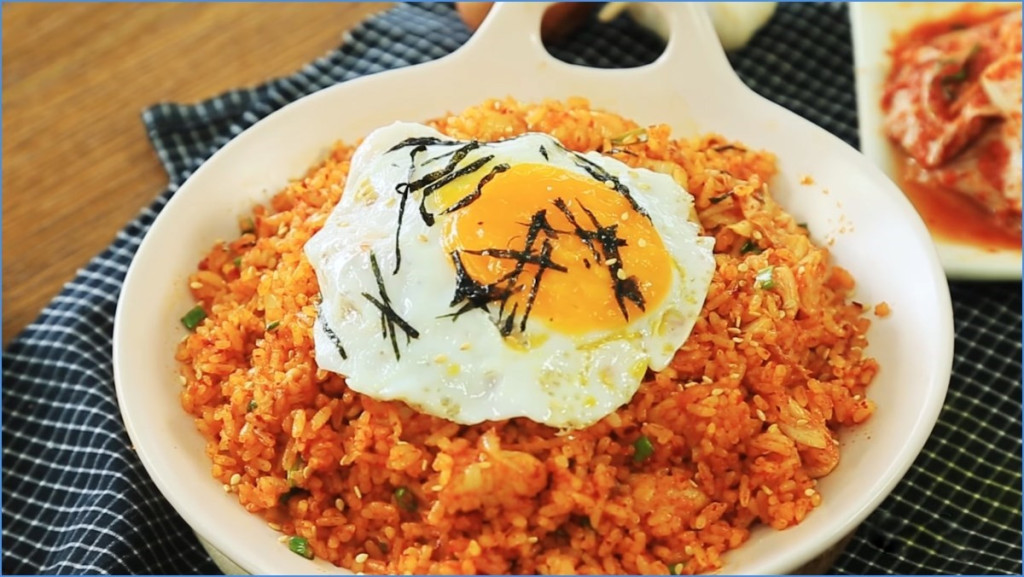 Cơm ang kim chi hấp dẫn (Ảnh: Sưu tầm)