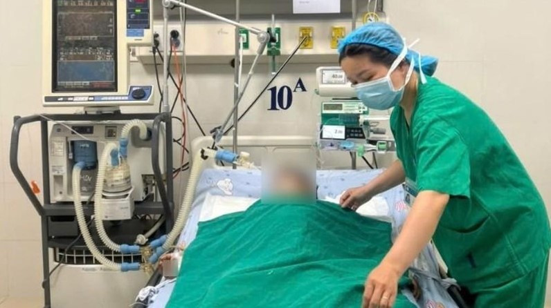 Bệnh viện Phụ sản-Nhi Đà Nẵng đang tích cực điều trị cho các bệnh nhi (Ảnh: BVCC)