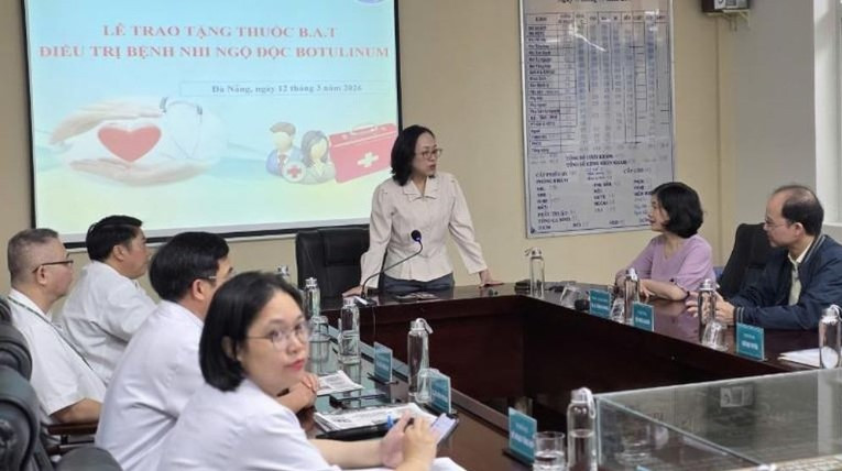 Giám đốc Sở Y tế thành phố Đà Nẵng Trần Thanh Thủy phát biểu tại buổi làm việc sáng ngày 12/3 với đại diện WHO (Ảnh: BVCC)