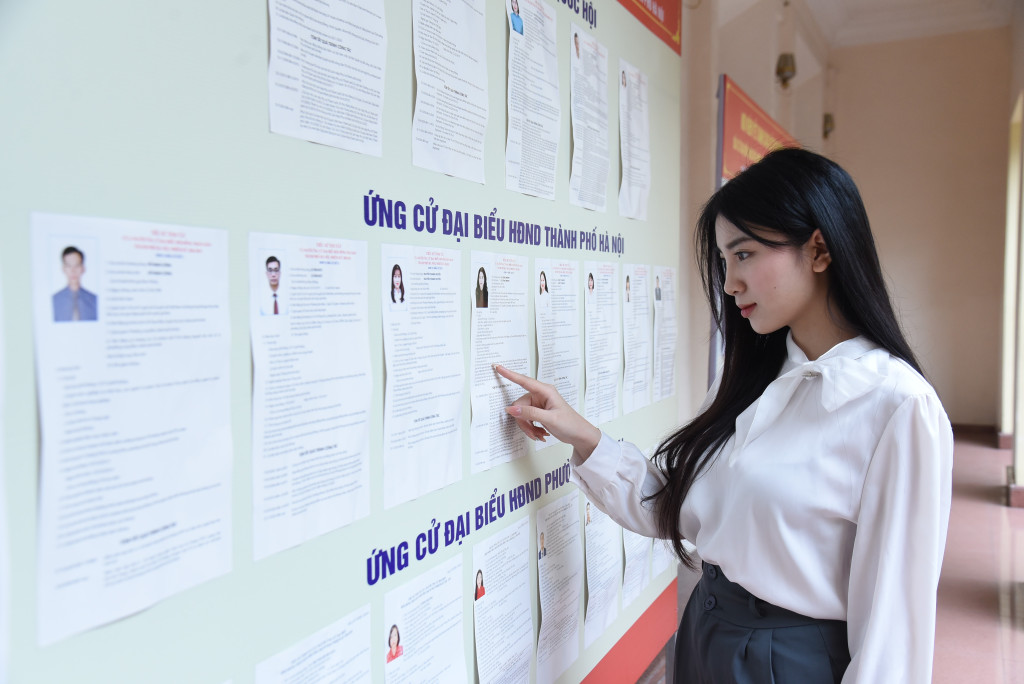 Mỹ Hạnh bày tỏ mong muốn, những đại biểu được lựa chọn sẽ luôn lắng nghe tiếng nói của nhân dân, đặc biệt quan tâm tới các vấn đề giáo dục và cơ hội việc làm cho người trẻ (Ảnh: Xuân Quý)