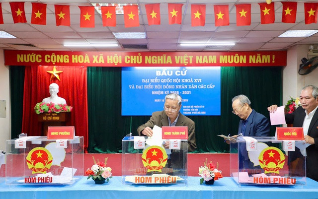 Tính đến 20h ngày 15/3, cả nước có hơn 76,5 triệu cử tri đã tham gia bỏ phiếu - Ảnh: VGP