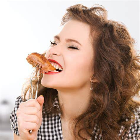 Bỏ qua rau xanh và chất xơ khi giảm cân không chỉ gây rối loạn tiêu hóa mà còn làm tăng nguy cơ bệnh tim mạch.