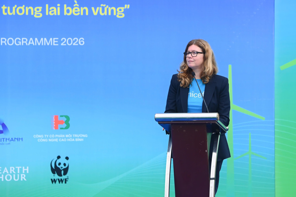 Trưởng Đại diện Quỹ Nhi đồng Liên hợp quốc (UNICEF) tại Việt Nam Silvia Danailo phát biểu tại Lễ phát động (Ảnh: Tùng Đinh)