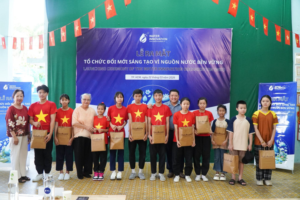 Water Innovation Organization đã triển khai hoạt động trao tặng công trình nước sạch tại Lớp học tình thương phường Bình Trưng, TP. Hồ chí Minh (Ảnh: BTC)