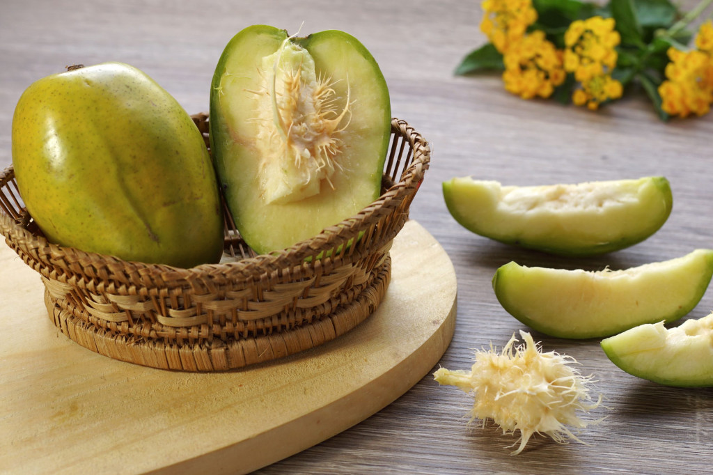 Không nên ăn quá 300g cóc mỗi ngày do hàm lượng axit cao (Ảnh: Sưu tầm)
