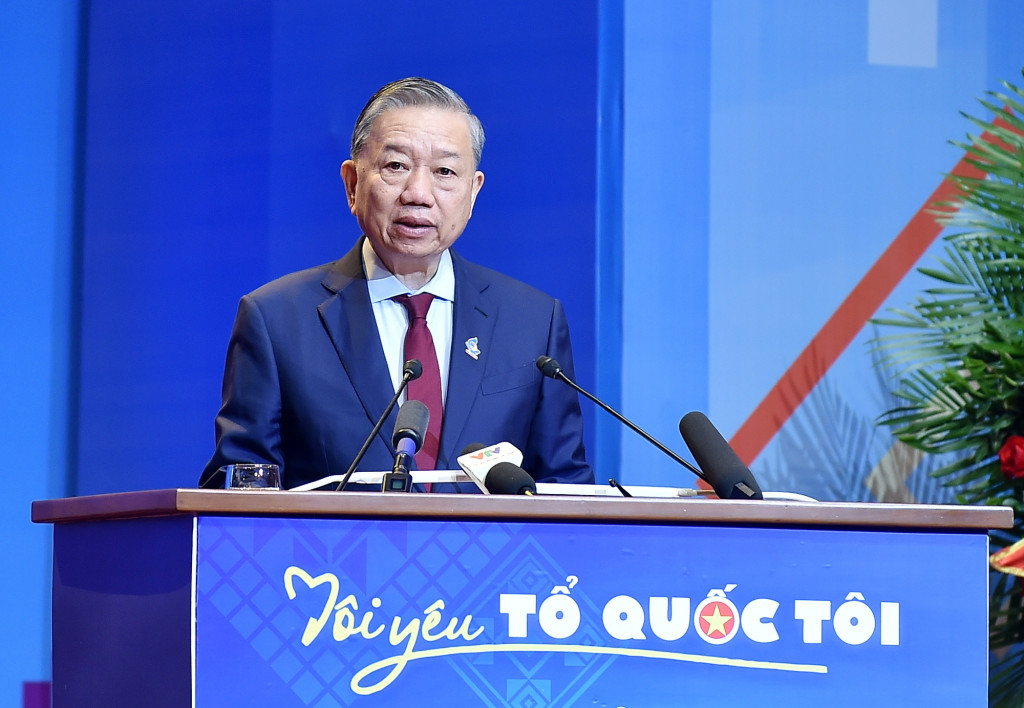 Tổng Bí thư Tô Lâm phát biểu chỉ đạo tại phiên trọng thể Đại hội đại biểu toàn quốc Hội LHTN Việt Nam lần thứ IX, nhiệm kỳ 2024 - 2029 (Ảnh VGP/Đức Tuân)