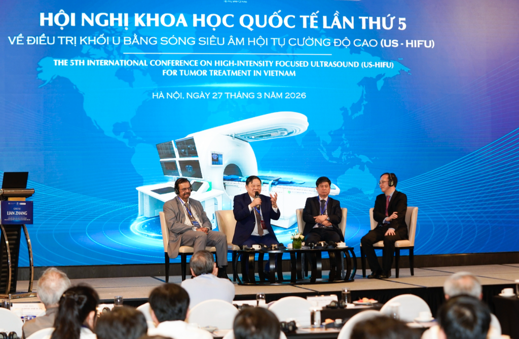 GS.TS Nguyễn Viết Tiến phát biểu tại Hội nghị (Ảnh: VGP)