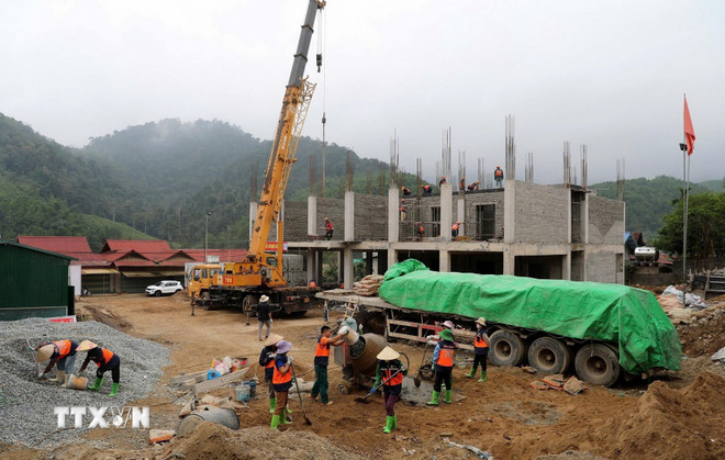 Năm 2025, tỉnh Thanh Hóa khởi công 6 Dự án Trường nội trú liên cấp ở các xã biên giới, phấn đấu về đích trước ngày 15/8/2026 để kịp đón học sinh vào năm học mới (Ảnh: Khiếu Tư/TTXVN)