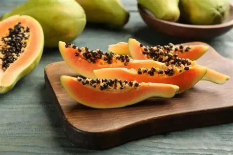 Ăn quá nhiều thực phẩm giàu beta-carotene có thể khiến da vàng nhẹ nhưng không nguy hiểm (Ảnh: Sưu tầm)