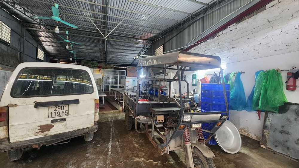 Bên trong cơ sở chế biến, đóng gói thực phẩm của Công ty Cường Phát (Ảnh: SKDS)