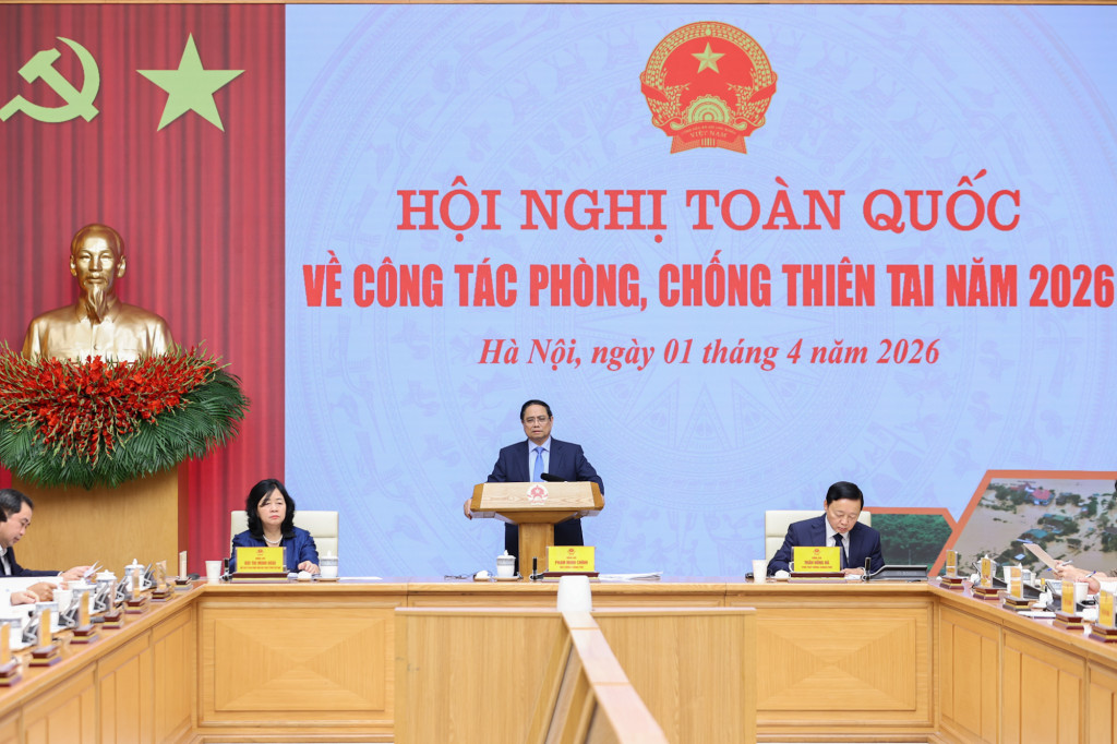 Thủ tướng Chính phủ nhấn mạnh: Phòng chống thiên tai phải lấy người dân là trung tâm, chủ thể, không để ai bị bỏ lại phía sau (Ảnh: VGP/Nhật Bắc)