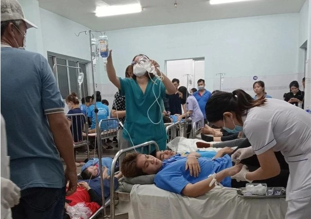 Gần 100 công nhân của một công ty nằm trong Khu Công nghiệp Giang Điền nhập viện cấp cứu nghi bị ngộ độc thực phẩm (Ảnh: TL)