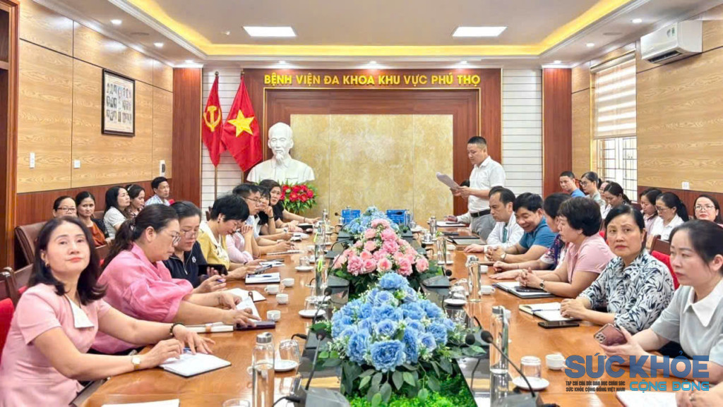 toàn cảnh buổi ký kết quy chế phối hợp trong công tác y tế học đường.(ảnh: TL)