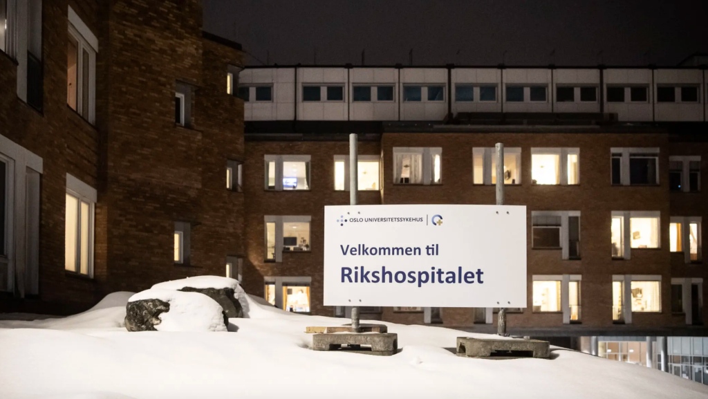 Theo Giáo sư Marius Troseid tại Bệnh viện Đại học Rikshospitalet ở Oslo, không còn dấu hiệu nào của virus trong cơ thể bệnh nhân sau ca cấy ghép (Ảnh: NTB)