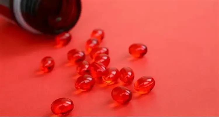 Sử dụng vitamin E đúng cách giúp hỗ trợ chống oxy hóa và chăm sóc làn da hiệu quả (Ảnh: Sưu tầm)