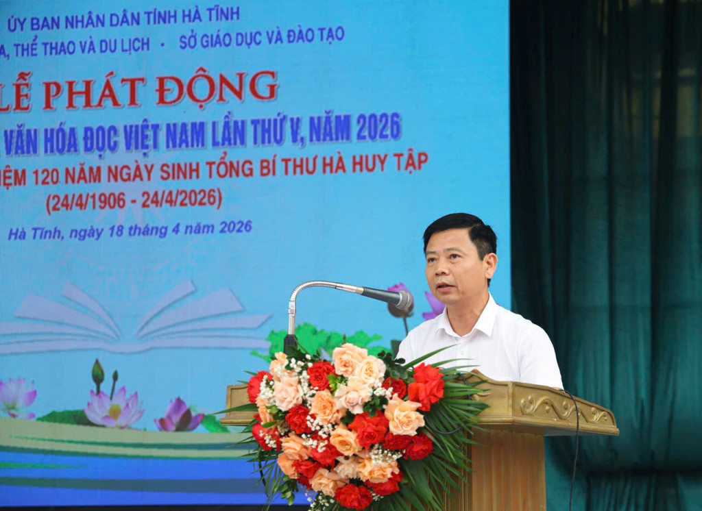 Phó Giám đốc Sở Văn hóa, Thể thao và Du lịch Hà Tĩnh Nguyễn Công Thành phát biểu khai mạc ( Ảnh BTC cung cấp)