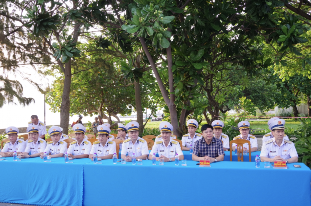  Đại biểu tham dự khai mạc