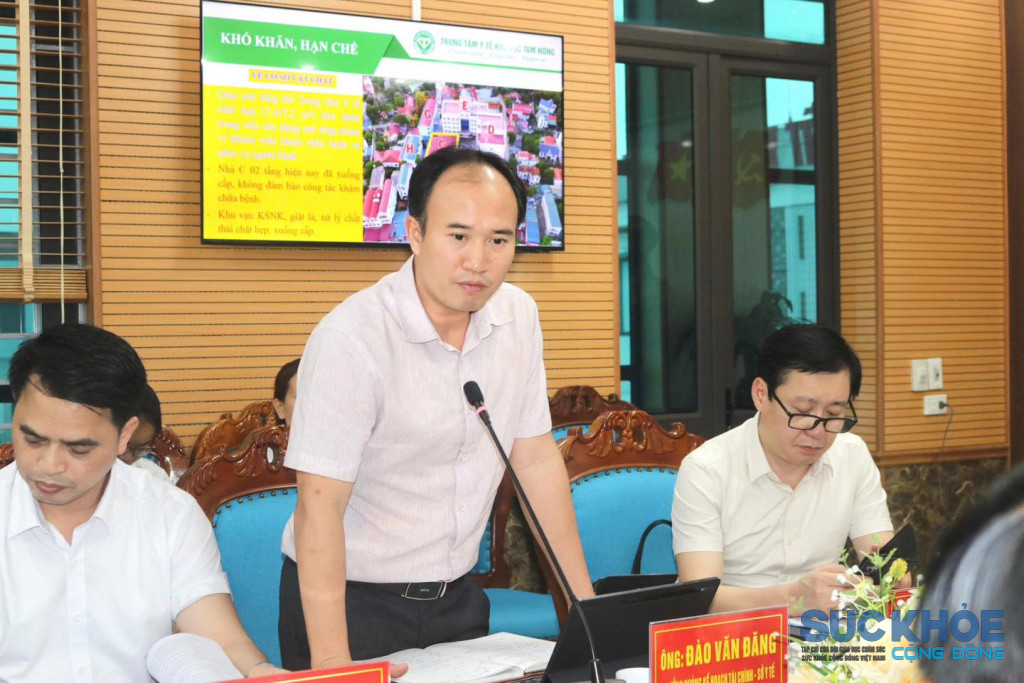 Lãnh đạo phòng tài chính kế hoạch Sở Y tế phát biểu (ảnh:TL)