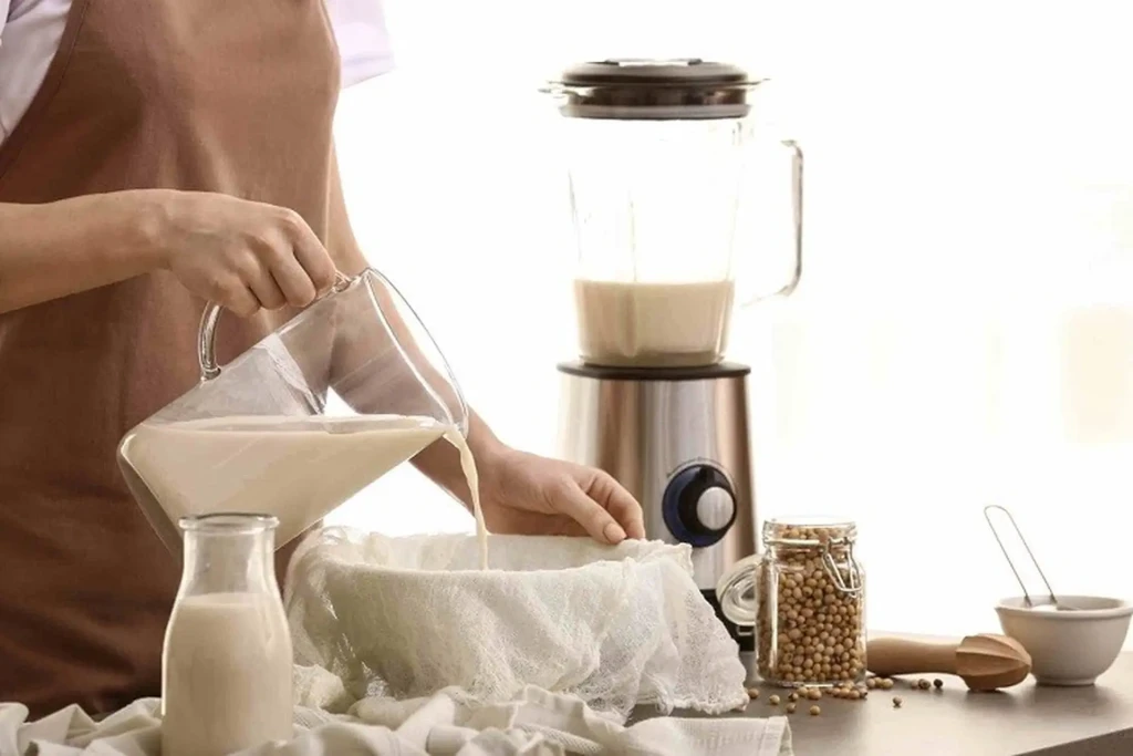 Xay thật mịn hỗn hợp đậu nành (Ảnh: Sưu tầm)